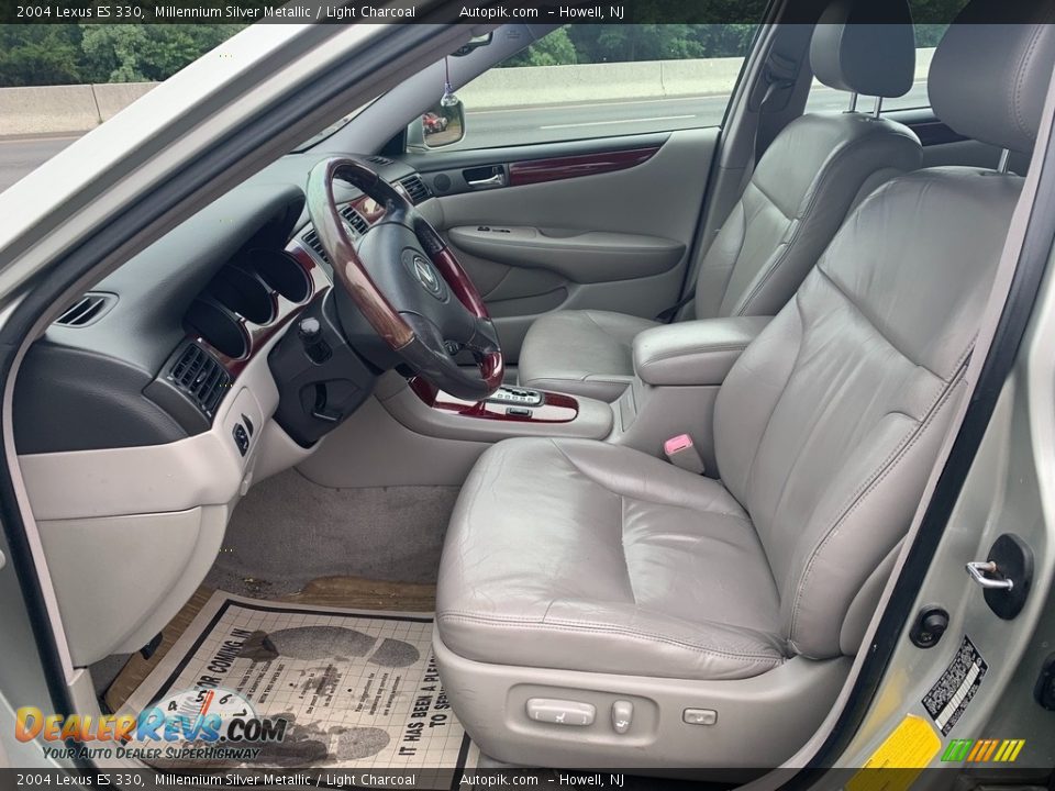 2004 Lexus ES 330 Millennium Silver Metallic / Light Charcoal Photo #10