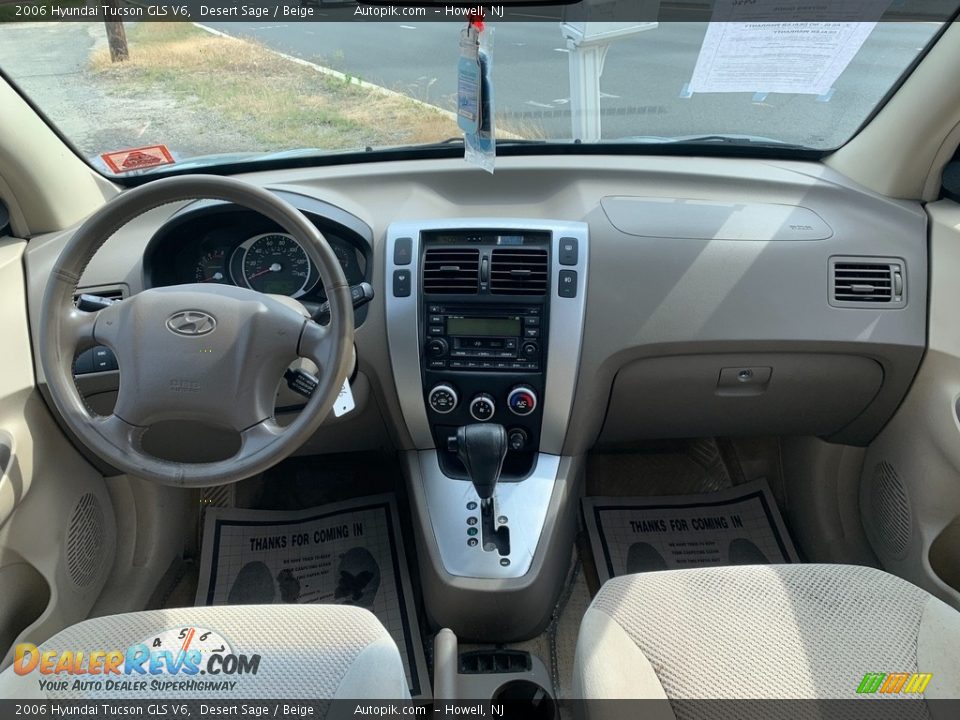 2006 Hyundai Tucson GLS V6 Desert Sage / Beige Photo #15