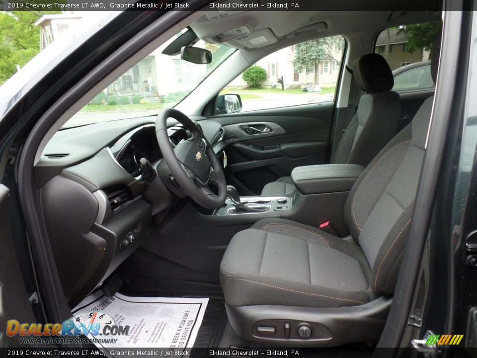 Front Seat of 2019 Chevrolet Traverse LT AWD Photo #18