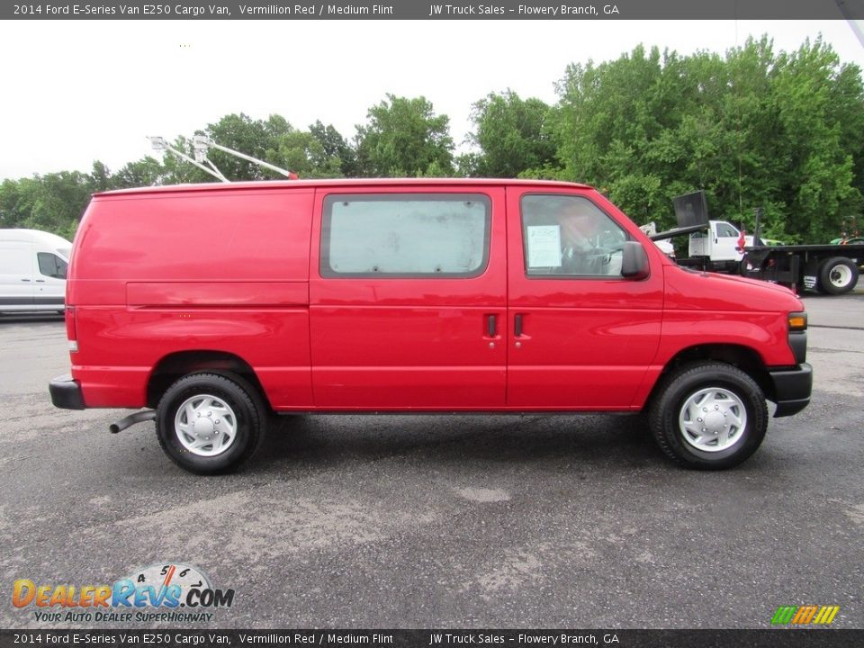 2014 Ford E-Series Van E250 Cargo Van Vermillion Red / Medium Flint Photo #6