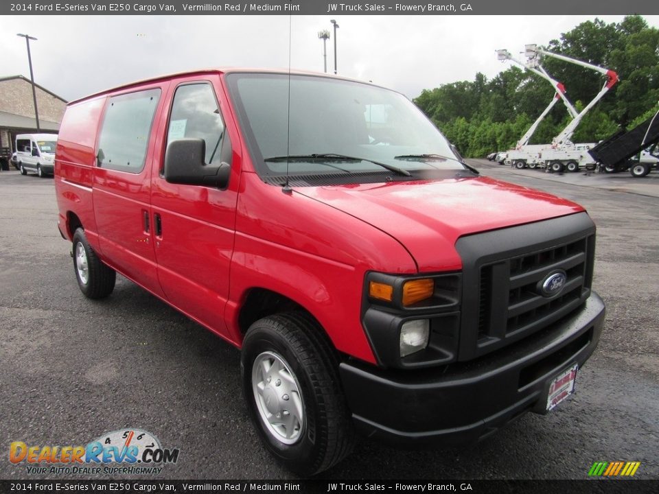 2014 Ford E-Series Van E250 Cargo Van Vermillion Red / Medium Flint Photo #7