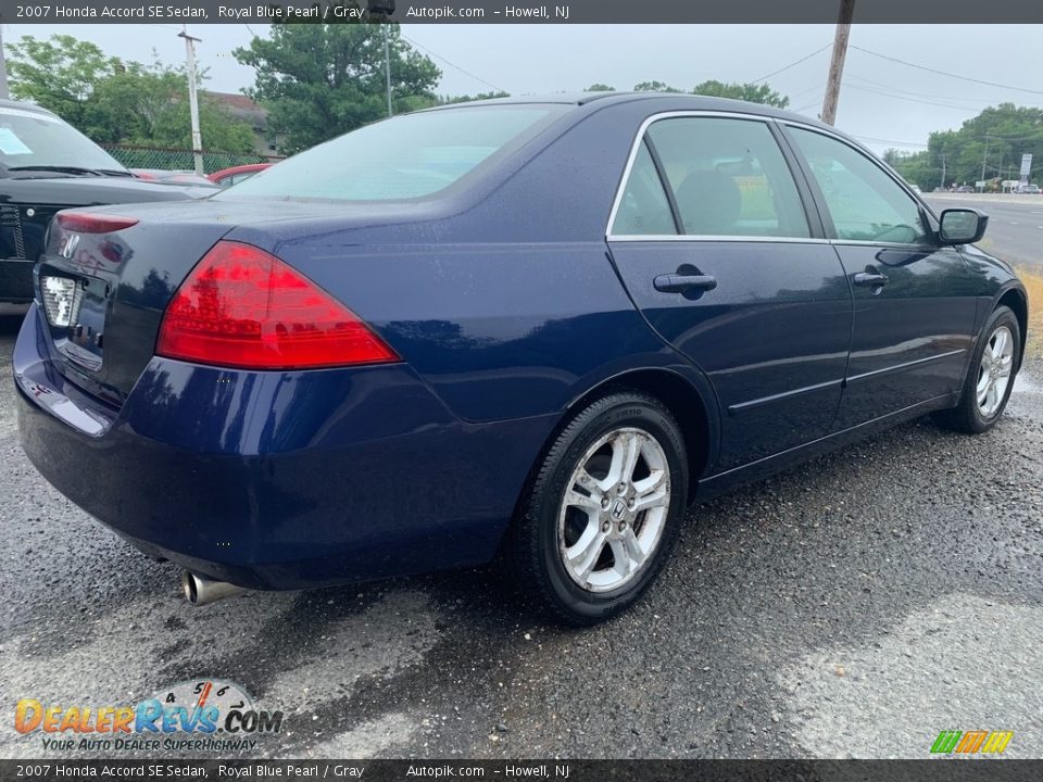 2007 Honda Accord SE Sedan Royal Blue Pearl / Gray Photo #3