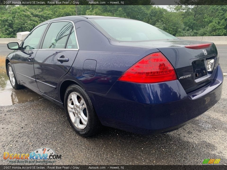 2007 Honda Accord SE Sedan Royal Blue Pearl / Gray Photo #4