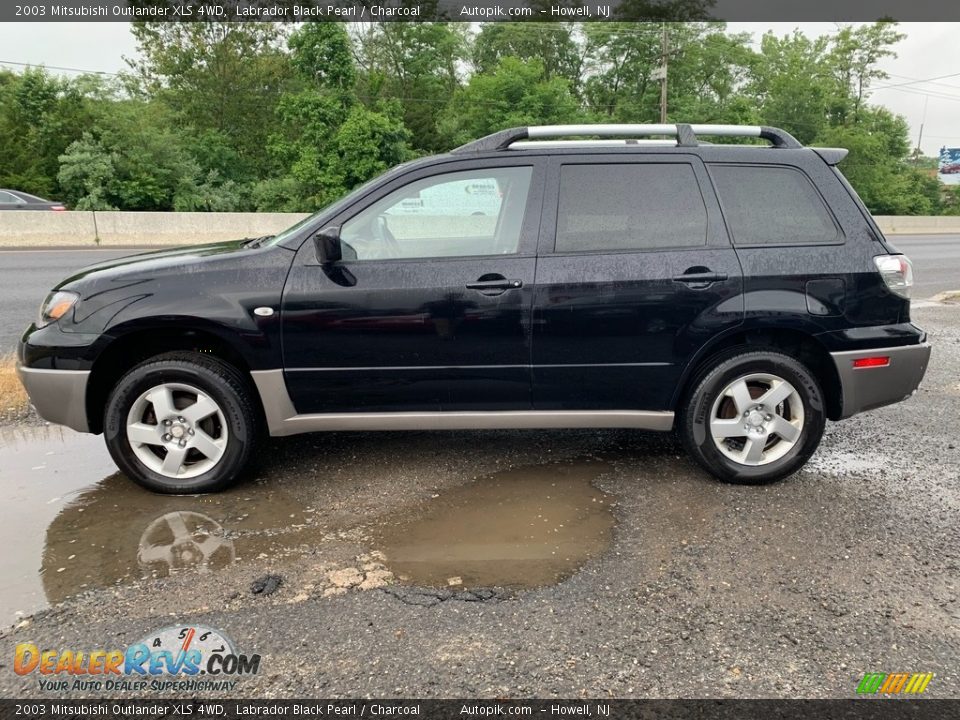 2003 Mitsubishi Outlander XLS 4WD Labrador Black Pearl / Charcoal Photo #6