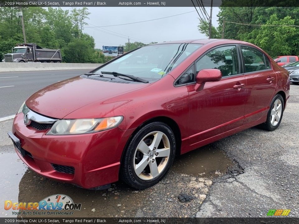 Front 3/4 View of 2009 Honda Civic LX-S Sedan Photo #7