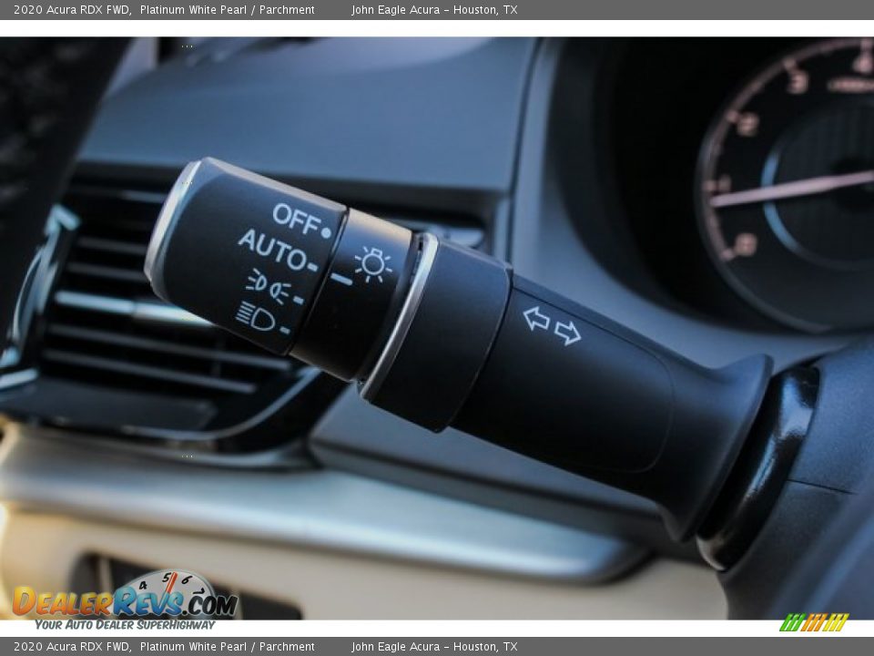 Controls of 2020 Acura RDX FWD Photo #33