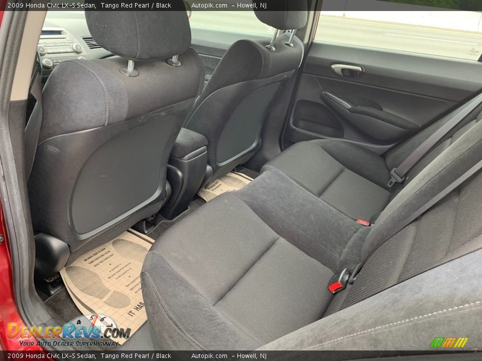 2009 Honda Civic LX-S Sedan Tango Red Pearl / Black Photo #10