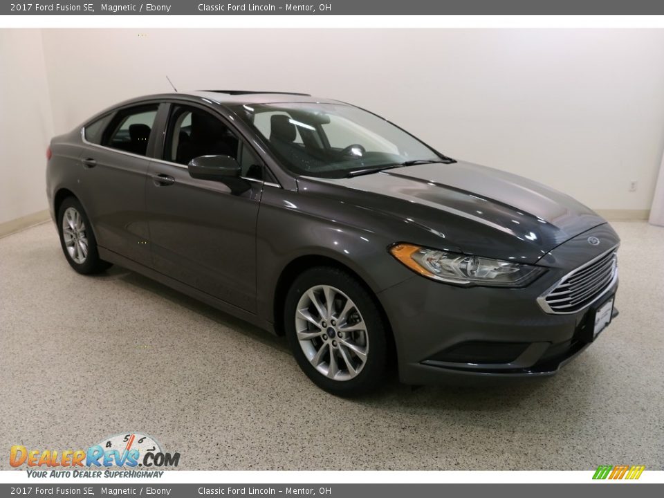 2017 Ford Fusion SE Magnetic / Ebony Photo #1
