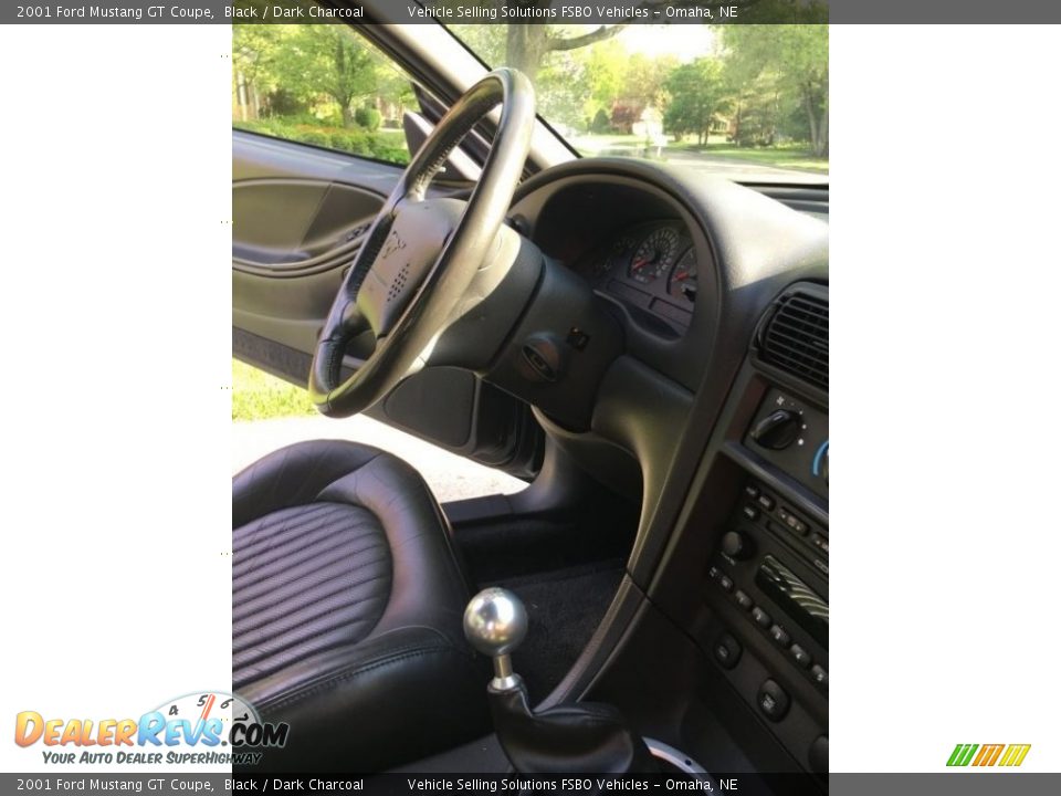 2001 Ford Mustang GT Coupe Black / Dark Charcoal Photo #3