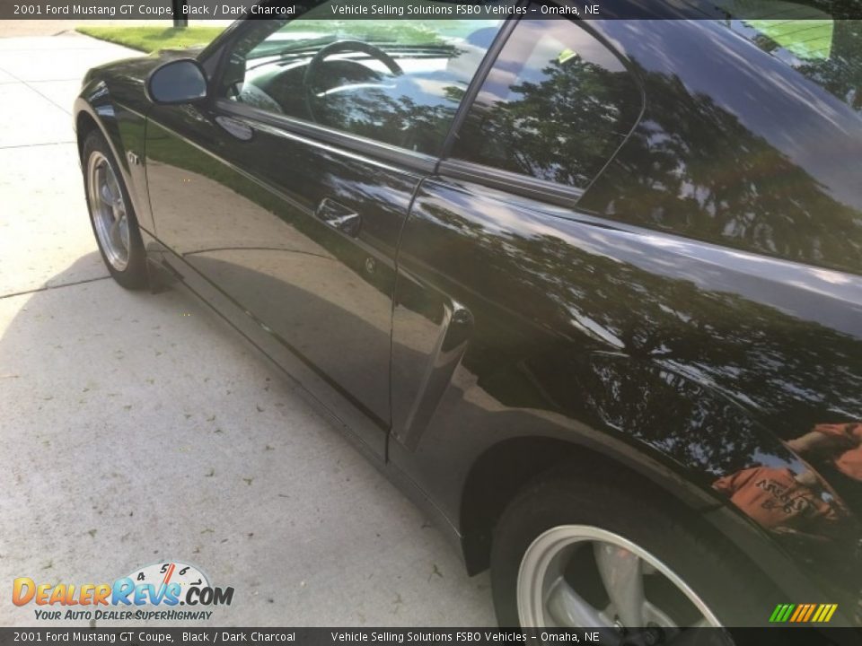 2001 Ford Mustang GT Coupe Black / Dark Charcoal Photo #19