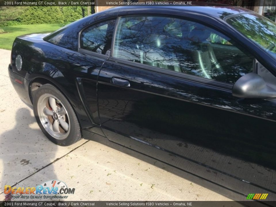 2001 Ford Mustang GT Coupe Black / Dark Charcoal Photo #21