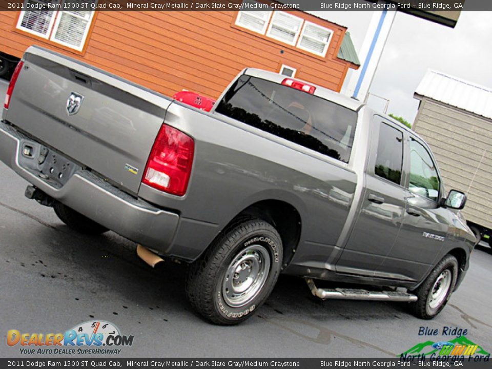 2011 Dodge Ram 1500 ST Quad Cab Mineral Gray Metallic / Dark Slate Gray/Medium Graystone Photo #31