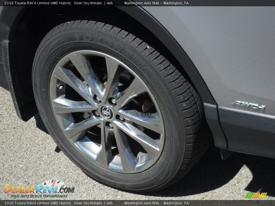 2018 Toyota RAV4 Limited AWD Hybrid Silver Sky Metallic / Ash Photo #3