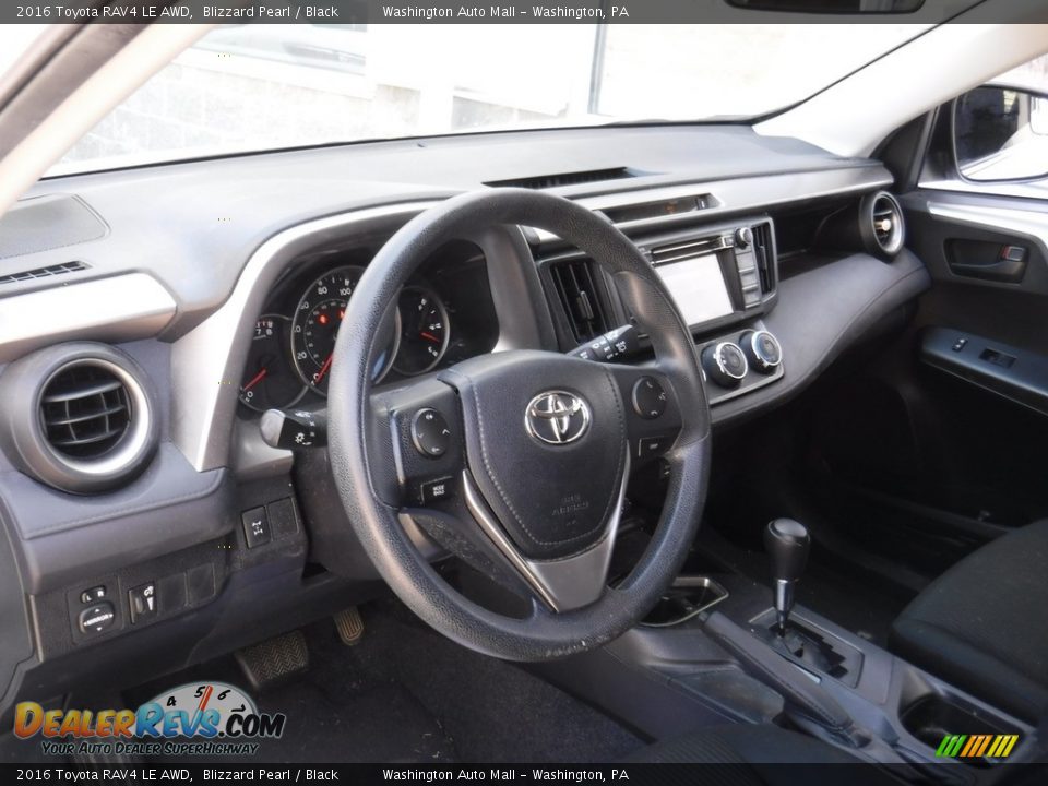 2016 Toyota RAV4 LE AWD Blizzard Pearl / Black Photo #10