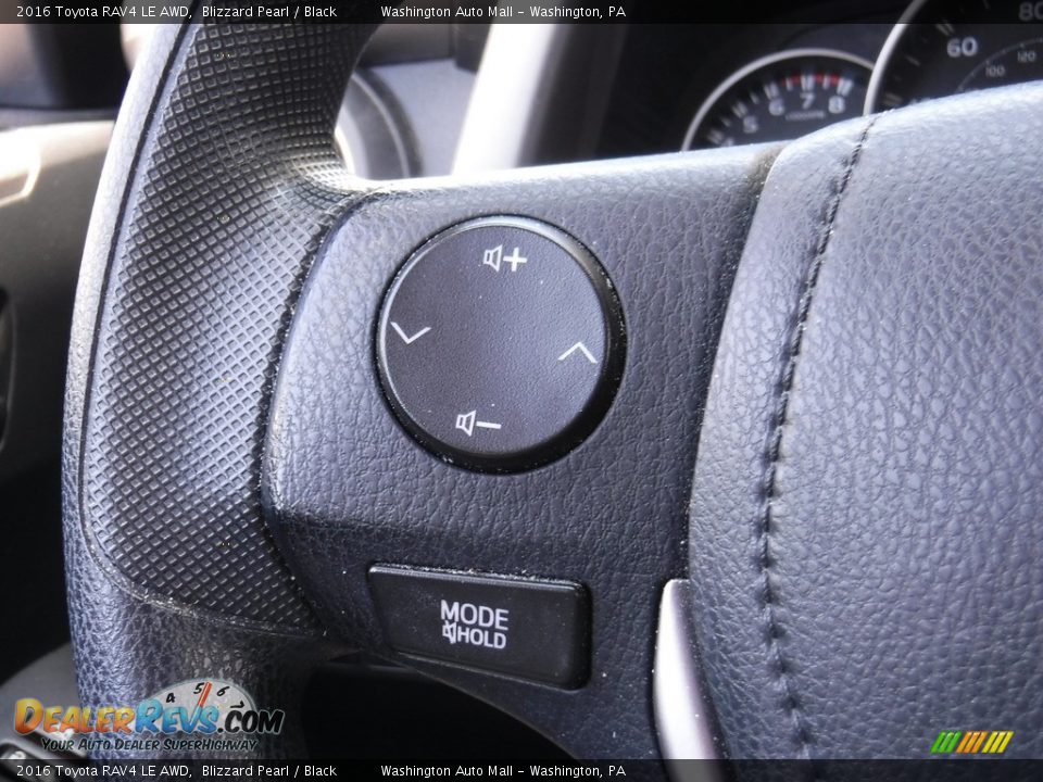 2016 Toyota RAV4 LE AWD Blizzard Pearl / Black Photo #18