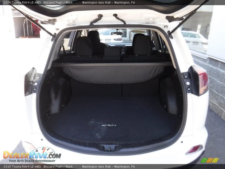 2016 Toyota RAV4 LE AWD Blizzard Pearl / Black Photo #22