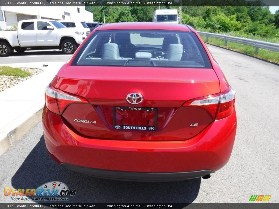 2016 Toyota Corolla LE Barcelona Red Metallic / Ash Photo #8