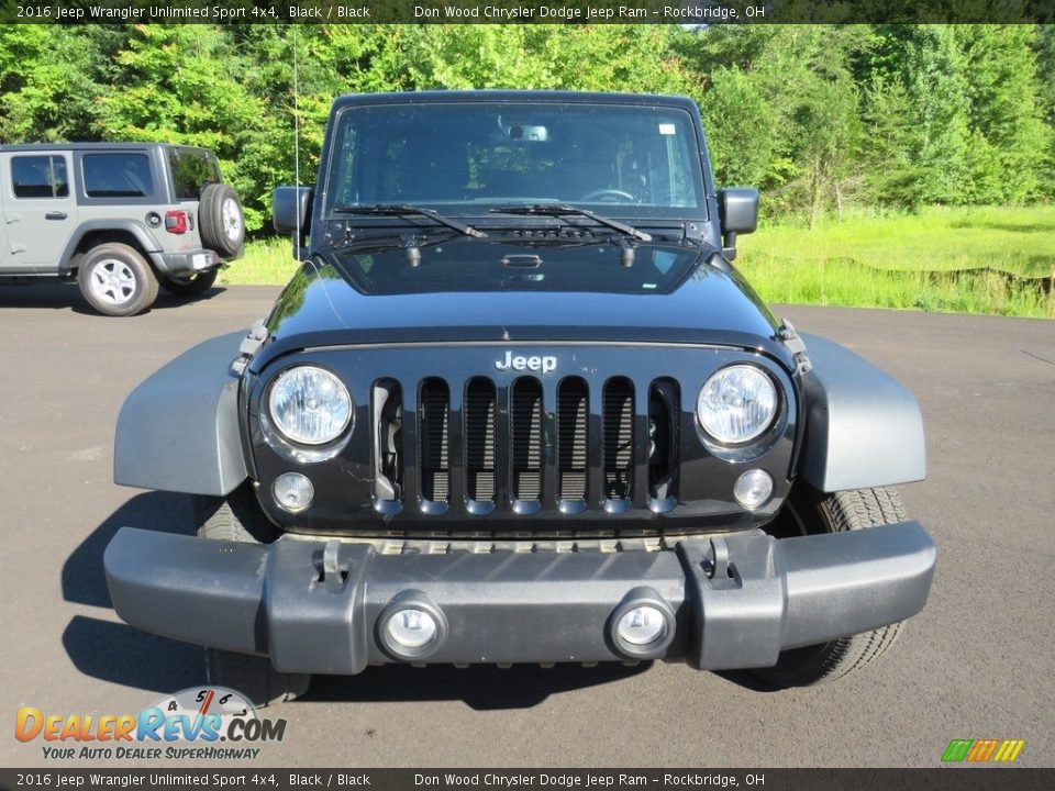 2016 Jeep Wrangler Unlimited Sport 4x4 Black / Black Photo #4