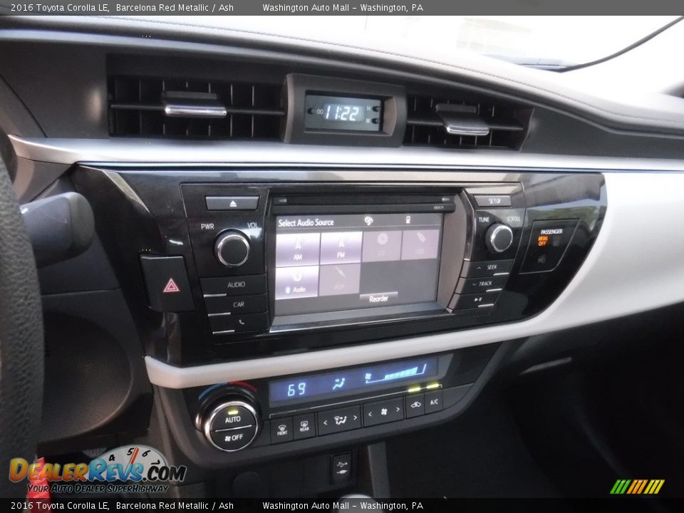 2016 Toyota Corolla LE Barcelona Red Metallic / Ash Photo #14