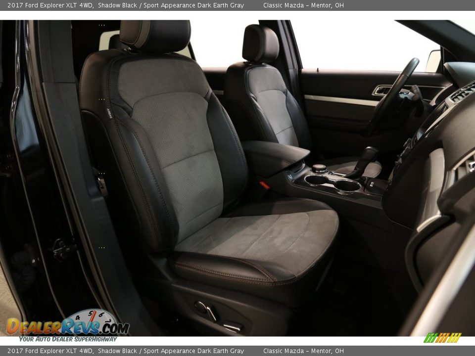 2017 Ford Explorer XLT 4WD Shadow Black / Sport Appearance Dark Earth Gray Photo #16