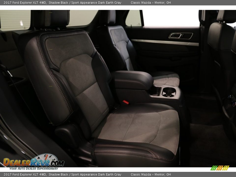 2017 Ford Explorer XLT 4WD Shadow Black / Sport Appearance Dark Earth Gray Photo #17