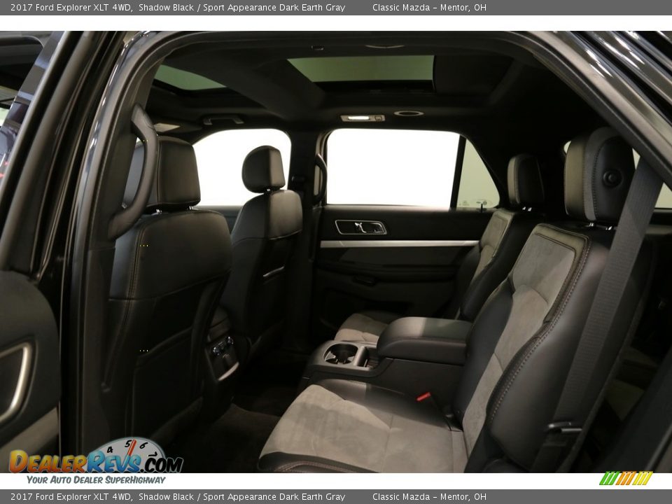 2017 Ford Explorer XLT 4WD Shadow Black / Sport Appearance Dark Earth Gray Photo #18