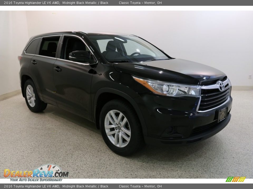 2016 Toyota Highlander LE V6 AWD Midnight Black Metallic / Black Photo #1