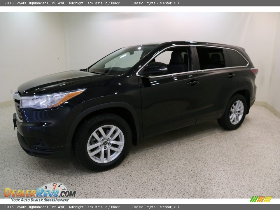 2016 Toyota Highlander LE V6 AWD Midnight Black Metallic / Black Photo #3