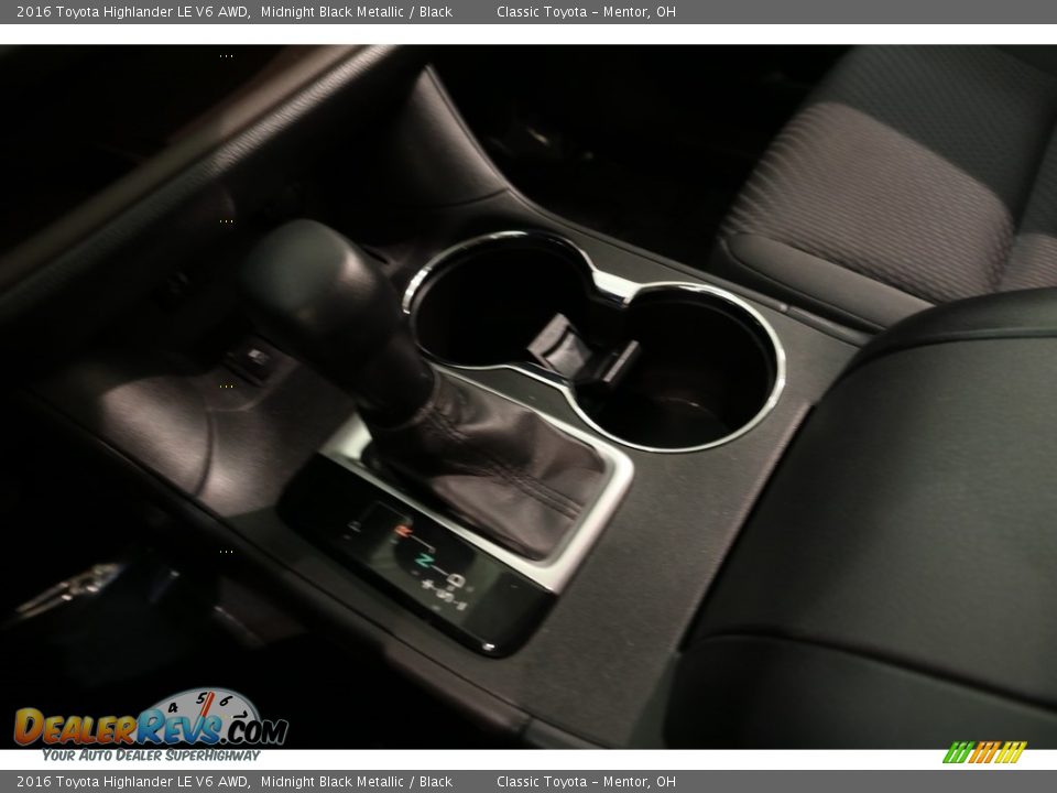 2016 Toyota Highlander LE V6 AWD Midnight Black Metallic / Black Photo #13