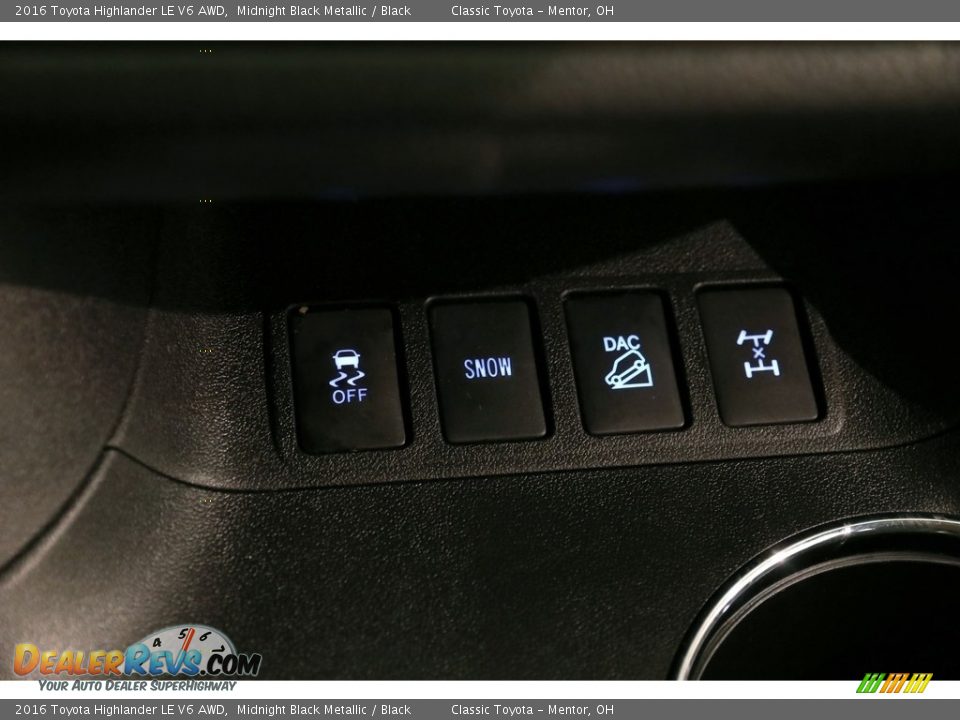 2016 Toyota Highlander LE V6 AWD Midnight Black Metallic / Black Photo #14