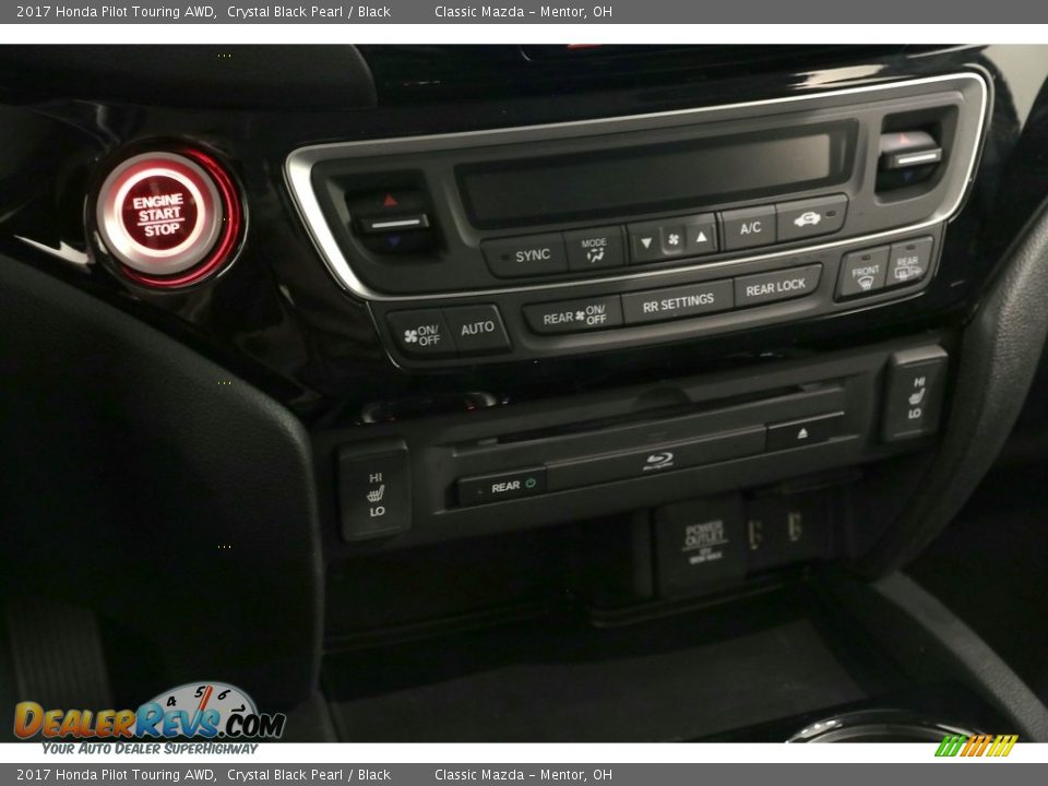 2017 Honda Pilot Touring AWD Crystal Black Pearl / Black Photo #20