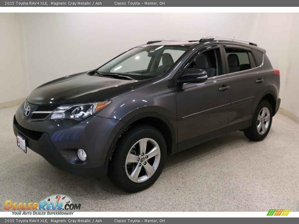 2015 Toyota RAV4 XLE Magnetic Gray Metallic / Ash Photo #3
