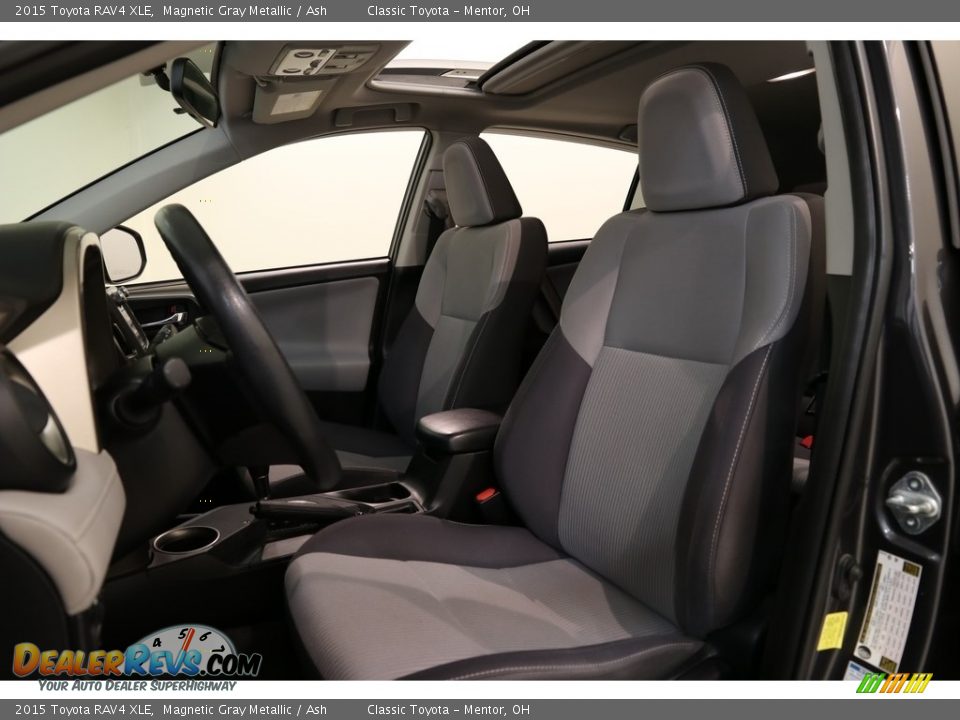 2015 Toyota RAV4 XLE Magnetic Gray Metallic / Ash Photo #5