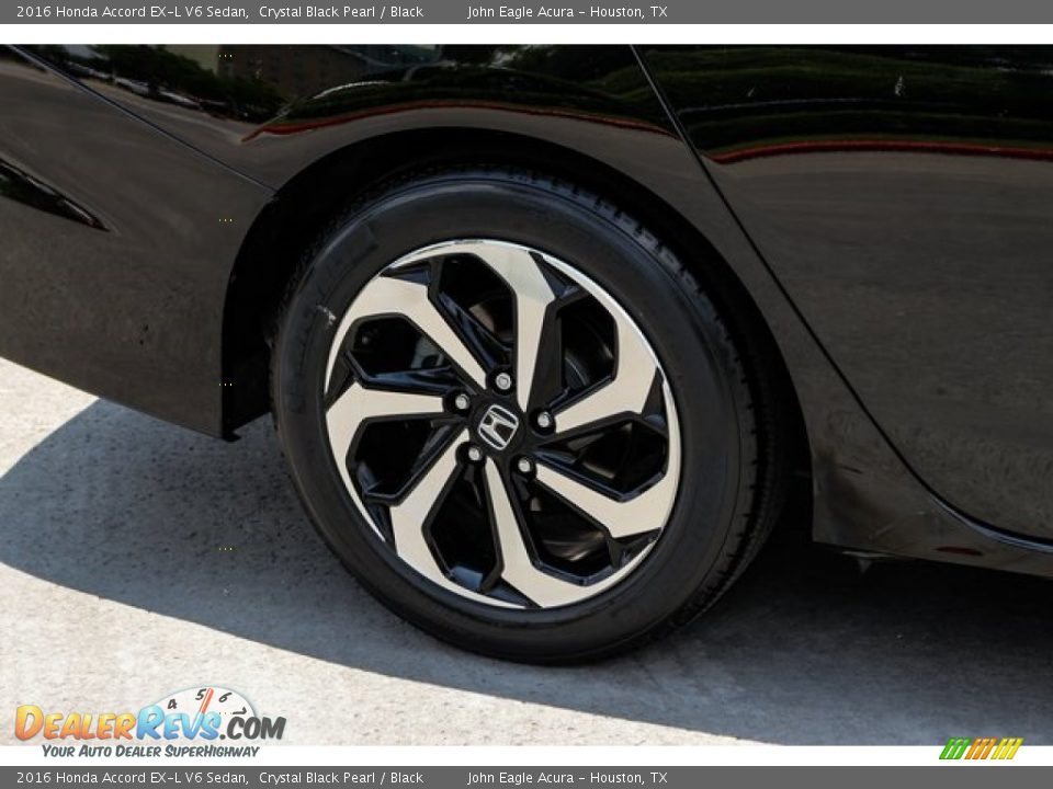 2016 Honda Accord EX-L V6 Sedan Crystal Black Pearl / Black Photo #10