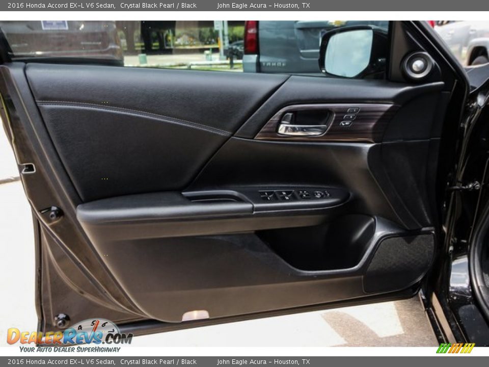 2016 Honda Accord EX-L V6 Sedan Crystal Black Pearl / Black Photo #18