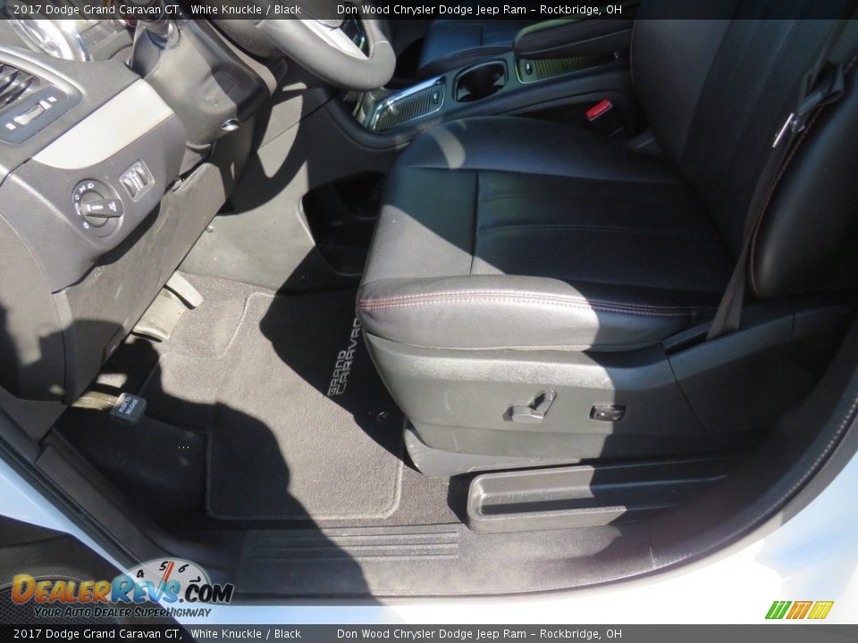 2017 Dodge Grand Caravan GT White Knuckle / Black Photo #22