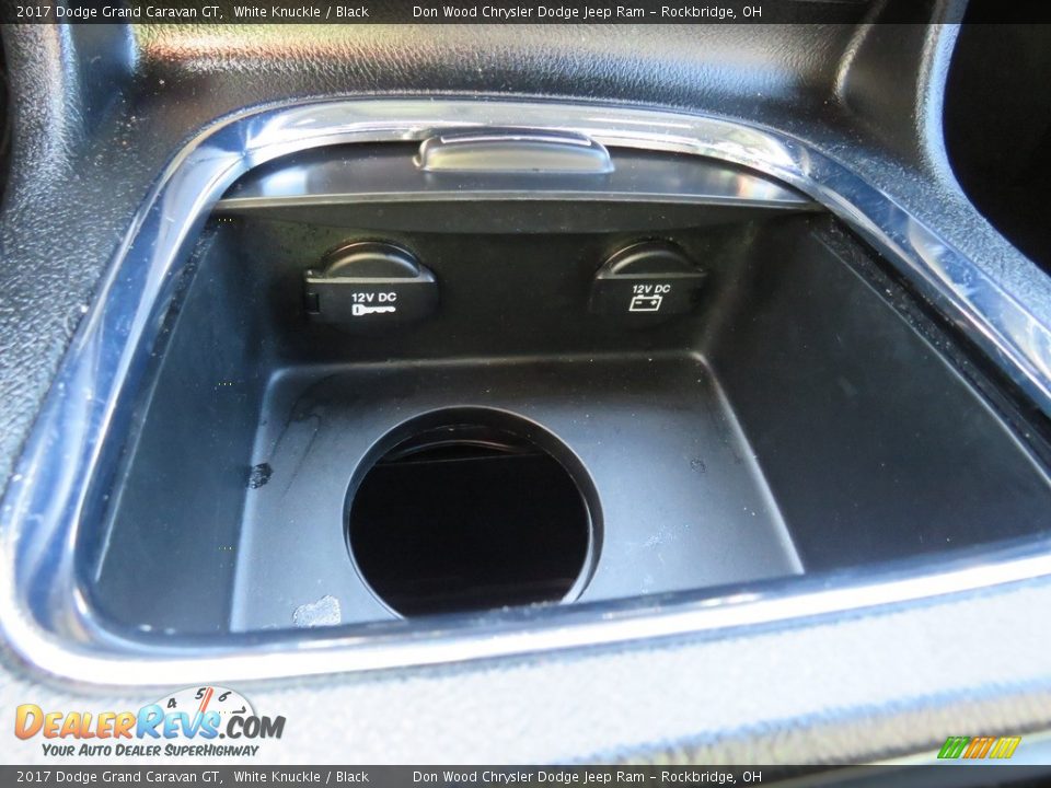 2017 Dodge Grand Caravan GT White Knuckle / Black Photo #31