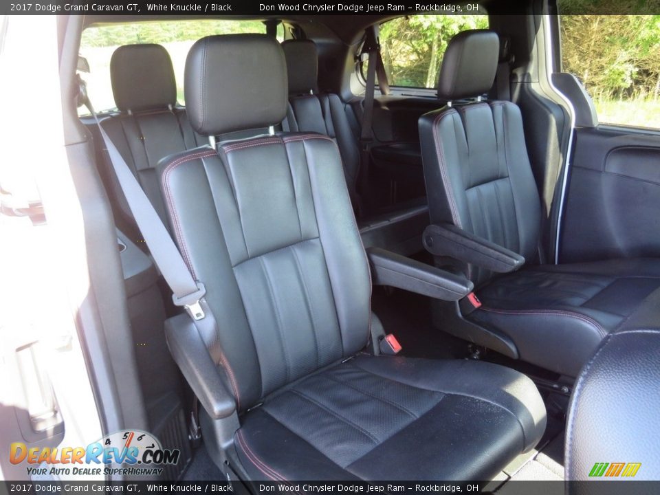 2017 Dodge Grand Caravan GT White Knuckle / Black Photo #35