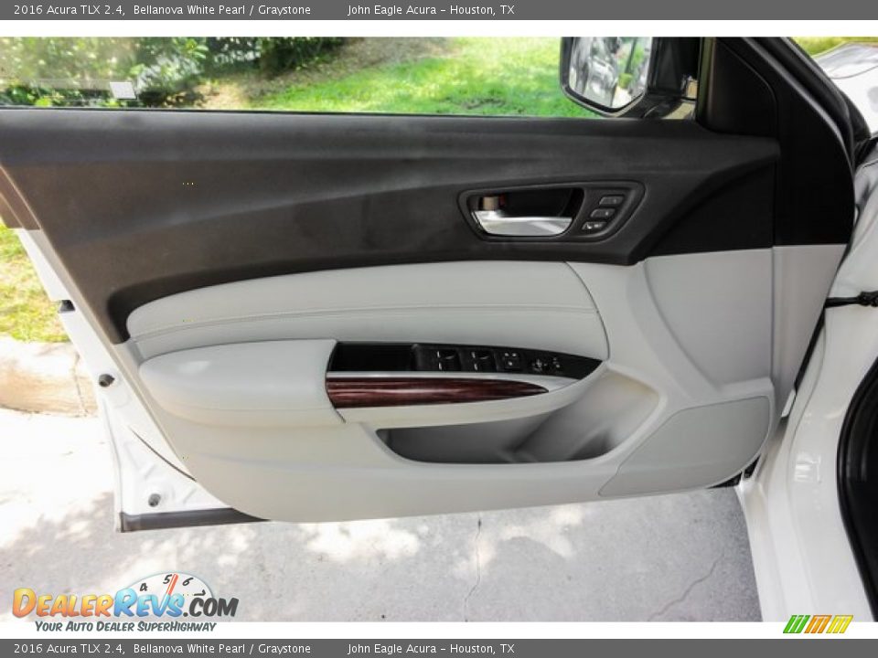 2016 Acura TLX 2.4 Bellanova White Pearl / Graystone Photo #18