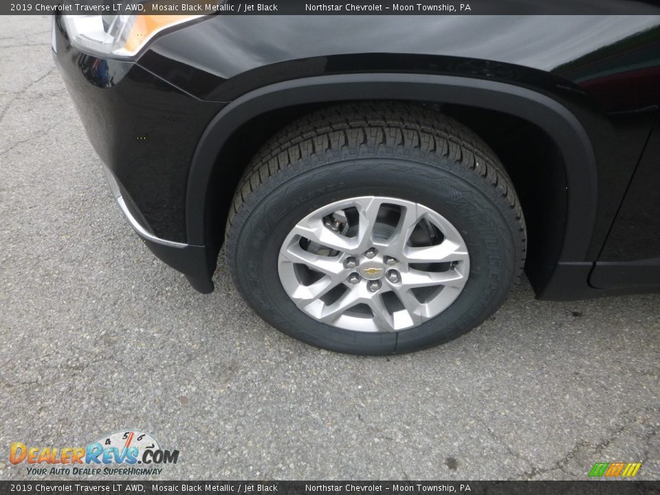 2019 Chevrolet Traverse LT AWD Mosaic Black Metallic / Jet Black Photo #2