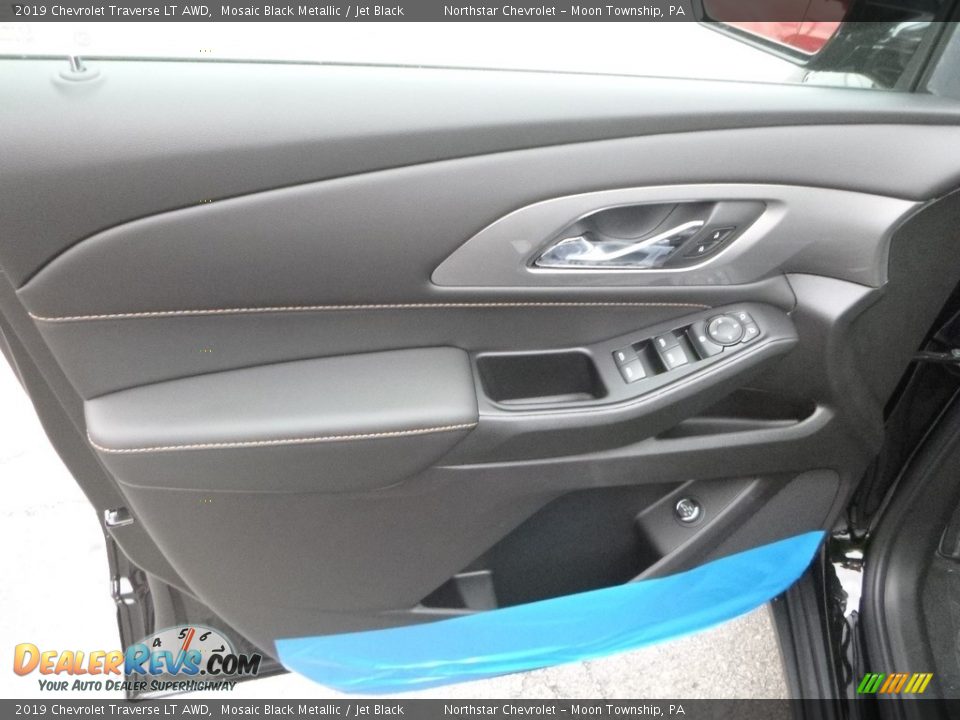 2019 Chevrolet Traverse LT AWD Mosaic Black Metallic / Jet Black Photo #15
