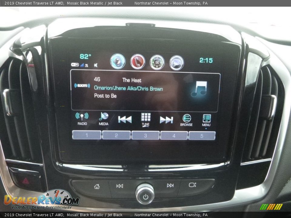 2019 Chevrolet Traverse LT AWD Mosaic Black Metallic / Jet Black Photo #18