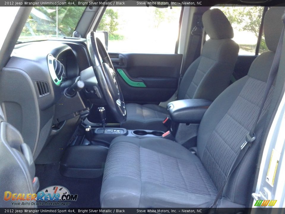 2012 Jeep Wrangler Unlimited Sport 4x4 Bright Silver Metallic / Black Photo #10