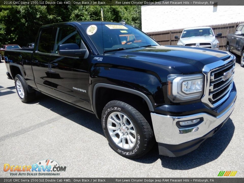 2016 GMC Sierra 1500 SLE Double Cab 4WD Onyx Black / Jet Black Photo #7