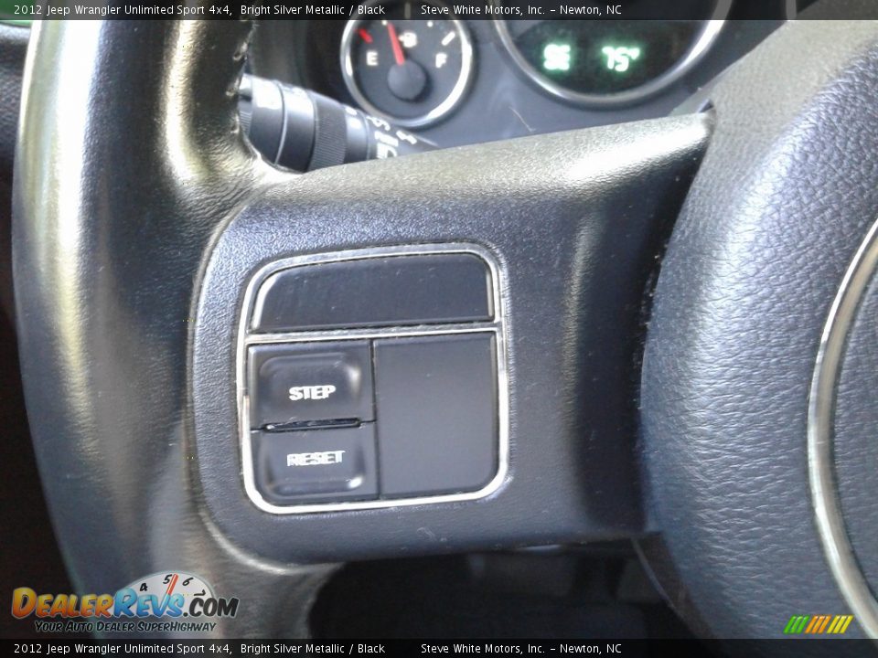 2012 Jeep Wrangler Unlimited Sport 4x4 Bright Silver Metallic / Black Photo #17