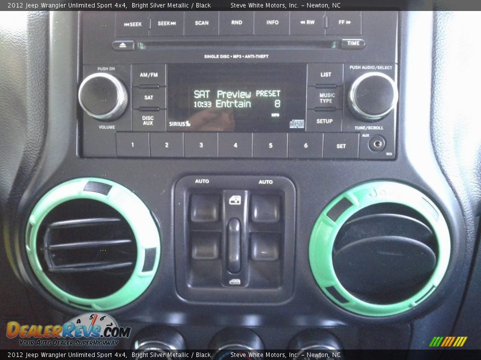 2012 Jeep Wrangler Unlimited Sport 4x4 Bright Silver Metallic / Black Photo #21