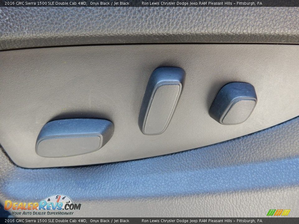 2016 GMC Sierra 1500 SLE Double Cab 4WD Onyx Black / Jet Black Photo #17