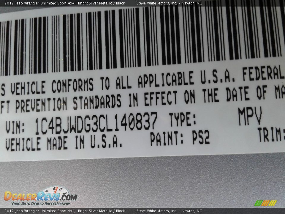 2012 Jeep Wrangler Unlimited Sport 4x4 Bright Silver Metallic / Black Photo #32