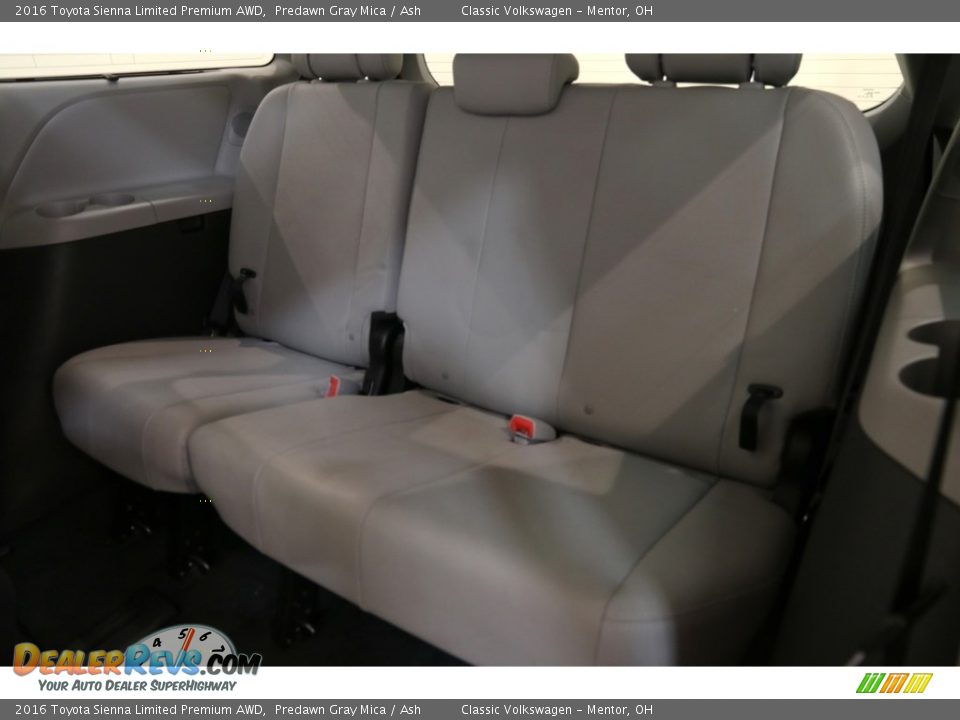 2016 Toyota Sienna Limited Premium AWD Predawn Gray Mica / Ash Photo #25