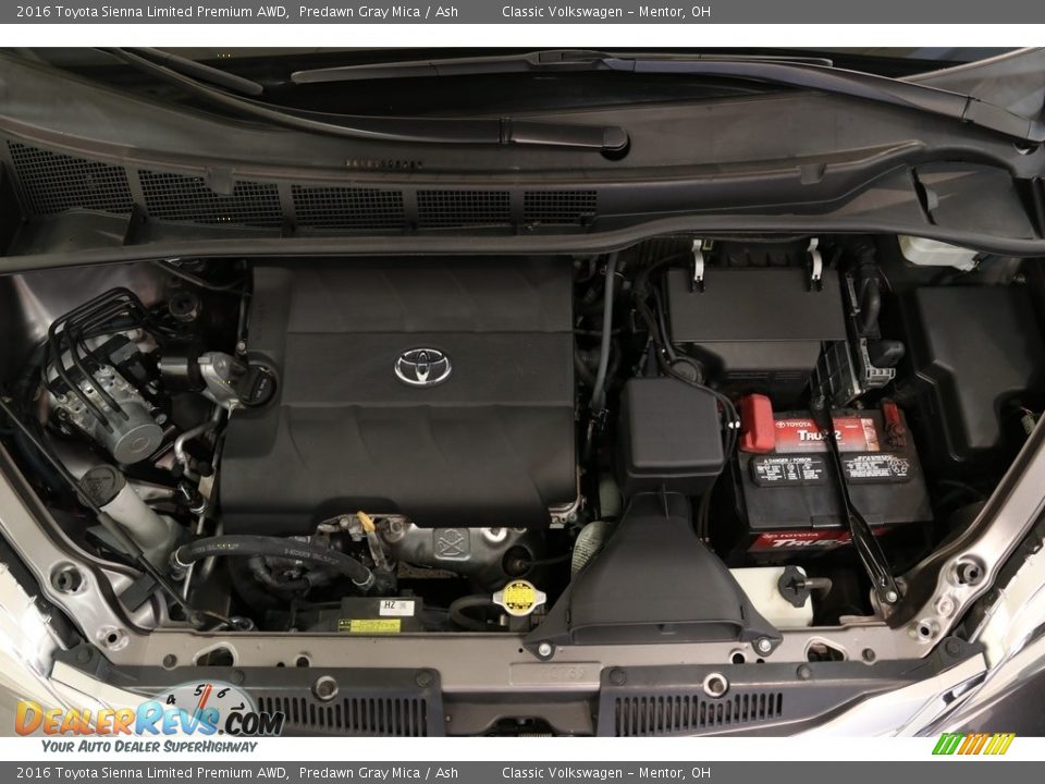 2016 Toyota Sienna Limited Premium AWD Predawn Gray Mica / Ash Photo #29